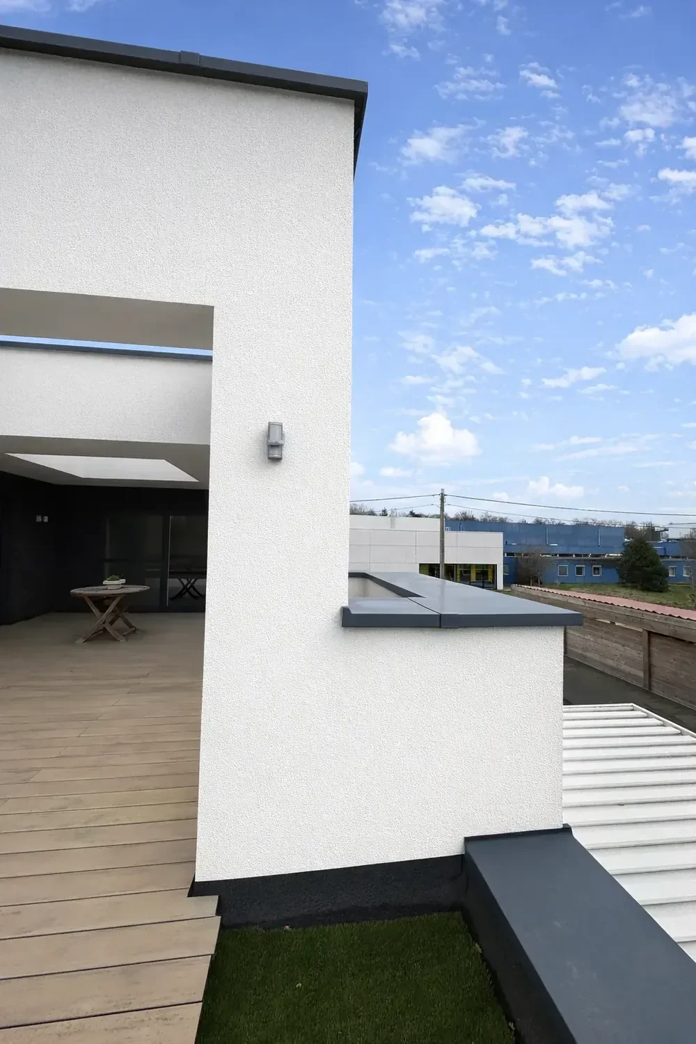 Crepi reiniging voor en na na professionele reiniging door Outshine